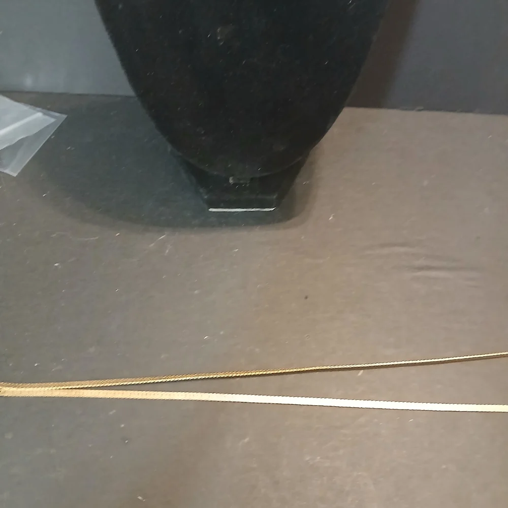 Gold tone snake chain necklace - Picture 9 of 12